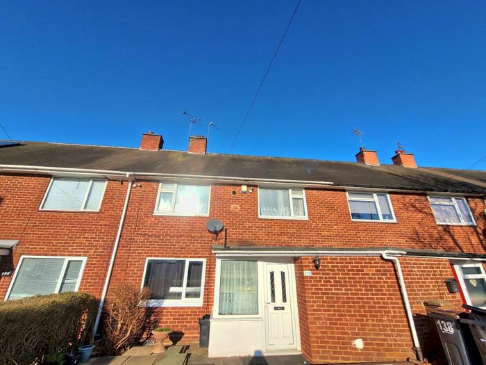 4 Bedroom House To Rent In Long Nuke Road, Northfield, B31