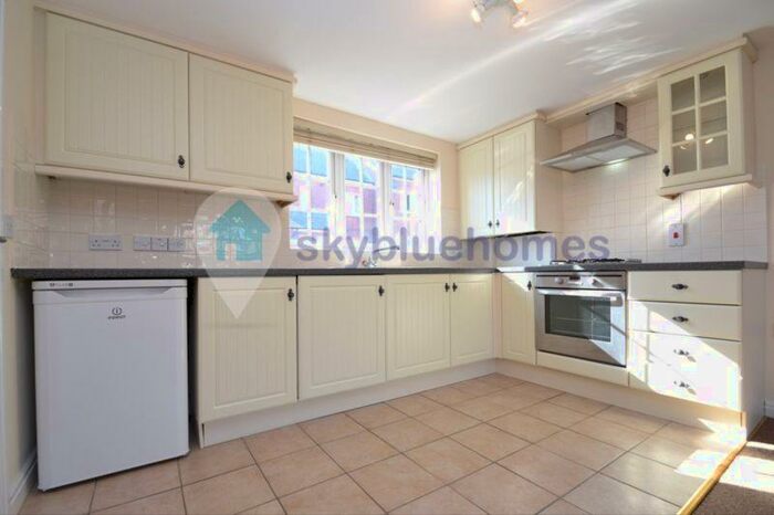 1 Bedroom Flat To Rent In Pinfold Close, Leicester, LE4