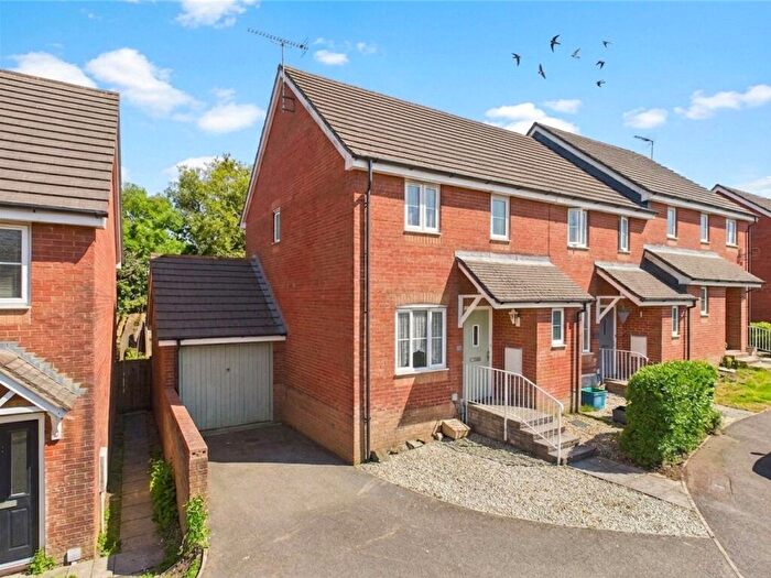 3 Bedroom End Of Terrace House For Sale In De Brionne Heights, Okehampton, Devon, EX20