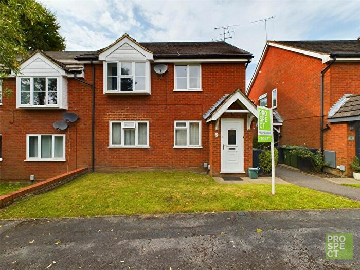 2 Bedroom Maisonette To Rent In Chilham Close, Frimley, Camberley, Surrey, GU16