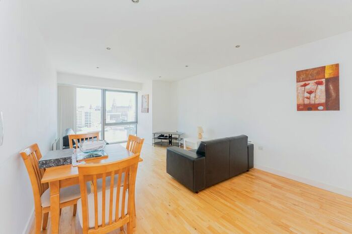 2 Bedroom Flat To Rent In Princes Parade, Liverpool, Merseyside, L3