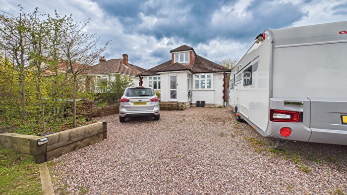 4 Bedroom Detached Bungalow For Sale In Cuddington Road, Dinton, Aylesbury, Buckinghamshire, HP18