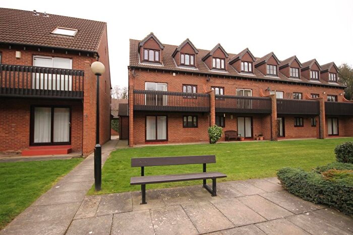 2 Bedroom Flat To Rent In Four Winds Court, Hartlepool, TS26
