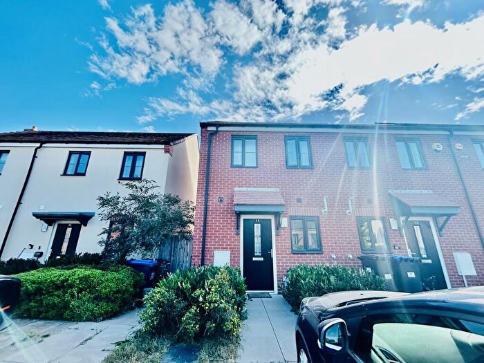 2 Bedroom End Of Terrace House To Rent In Soans Drive, Leamington Spa, CV31