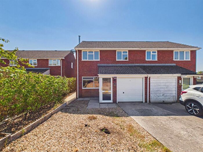 4 Bedroom Semi Detached House For Sale In Oakhill Avenue, Bitton, Bristol, BS30