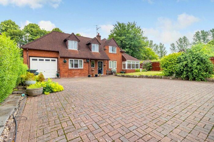 4 Bedroom Detached House For Sale In Usk, Monmouthshire, NP15