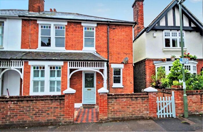 2 Bedroom Maisonette To Rent In Wherwell Road, Guildford, GU2