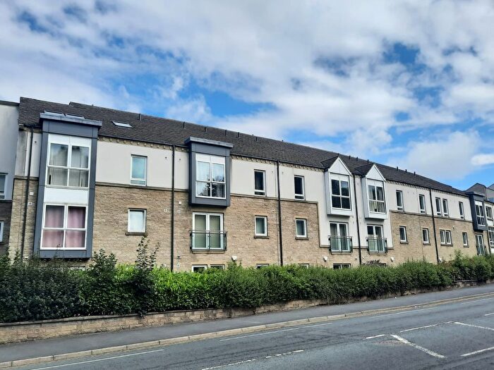 1 Bedroom Flat To Rent In Otley Road, Bradford, BD3