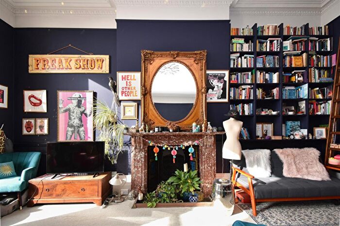 2 Bedroom Flat For Sale In Marina, St. Leonards-On-Sea, TN38