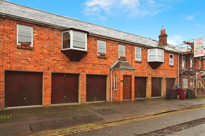 1 Bedroom Flat For Sale In Cardiff Mews, Reading, RG1