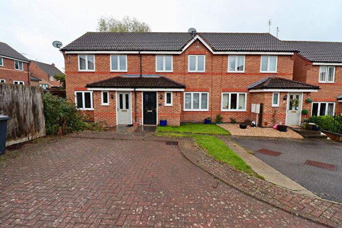 2 Bedroom Terraced House For Sale In Harricot Close, Lincoln, LN1