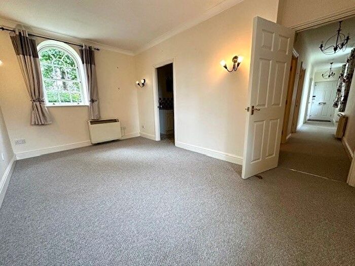 2 Bedroom Flat To Rent In Radwinter Road, Saffron Walden, CB11