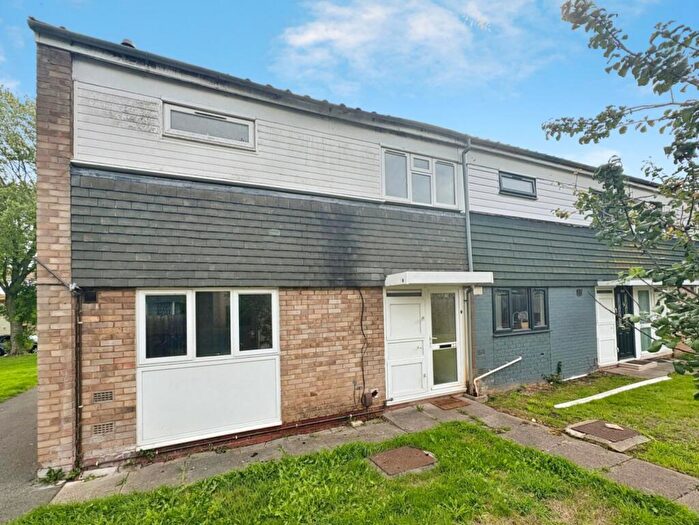 3 Bedroom Detached House To Rent In Eckington Close, Redditch, B98