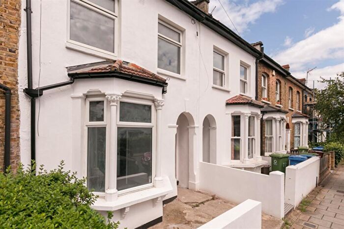 3 Bedroom Terraced House For Sale In Lugard Road, London, SE15