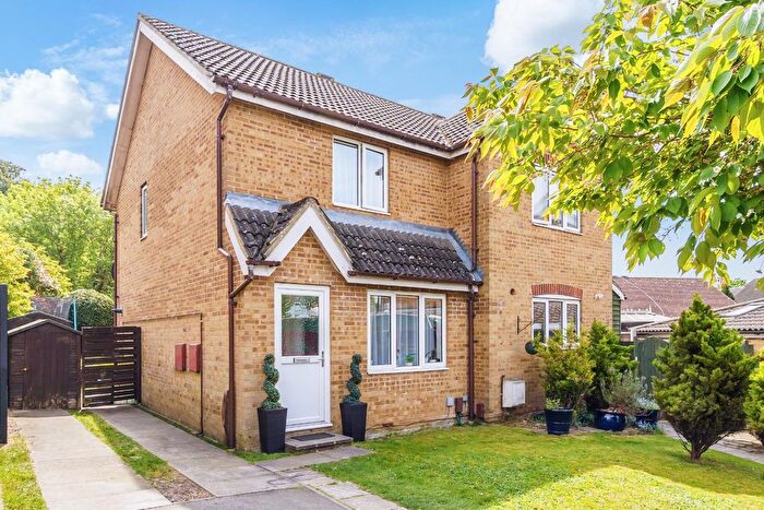 2 Bedroom Semi-Detached House For Sale In Whitegate Way, Tadworth, KT20