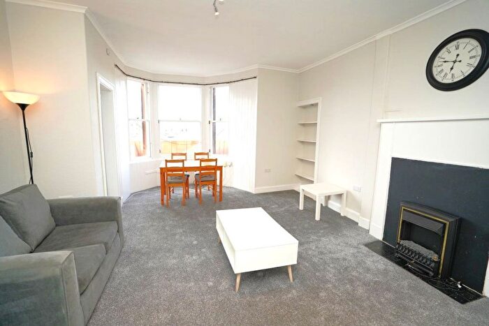 1 Bedroom Flat To Rent In Canaan Lane, Morningside, Edinburgh, EH10