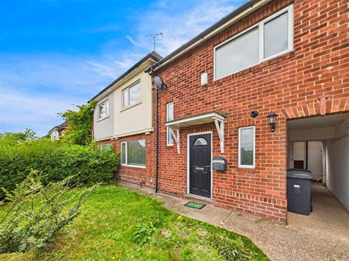 3 Bedroom Terraced House To Rent In Covert Road, West Bridgford, Nottingham, NG2