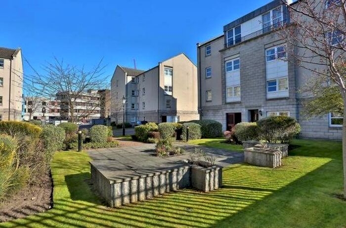 2 Bedroom Flat To Rent In Charles Street; St Stephens Court, City Centre, Aberdeen, AB25