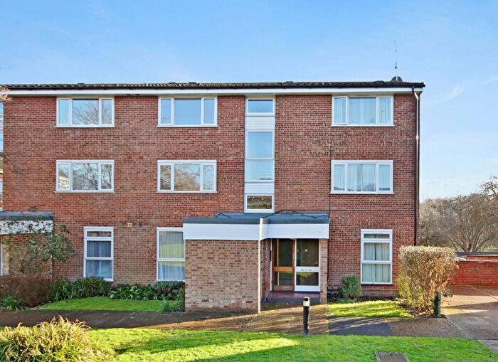 1 Bedroom Flat For Sale In Bellfield, Pixton Way, CR0