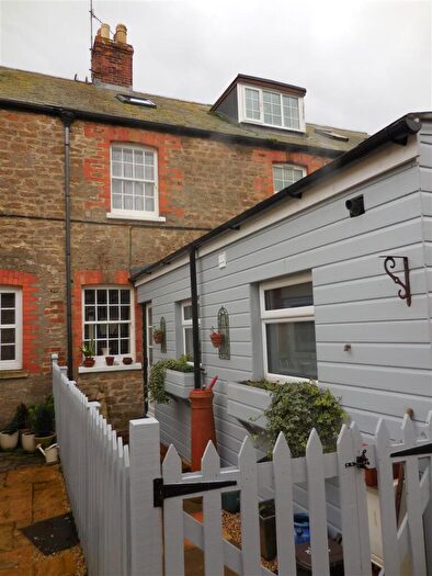 3 Bedroom Terraced House For Sale In Melville Square, Bridport, Dorset, DT6
