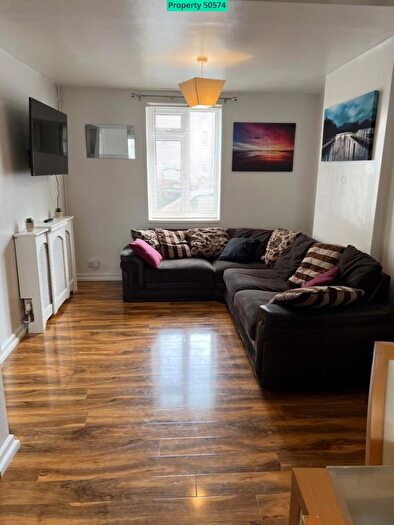 4 Bedroom Terraced House To Rent In South View Place, Bournemouth, BH2