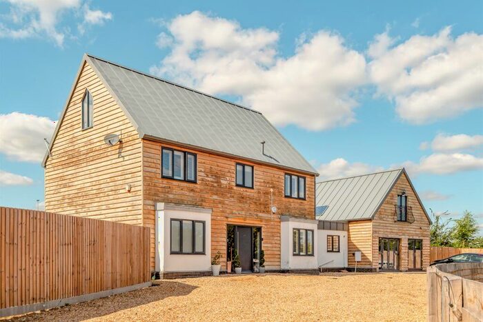 7 Bedroom House To Rent In Winsor Crescent, Hampton Vale, Peterborough, PE7