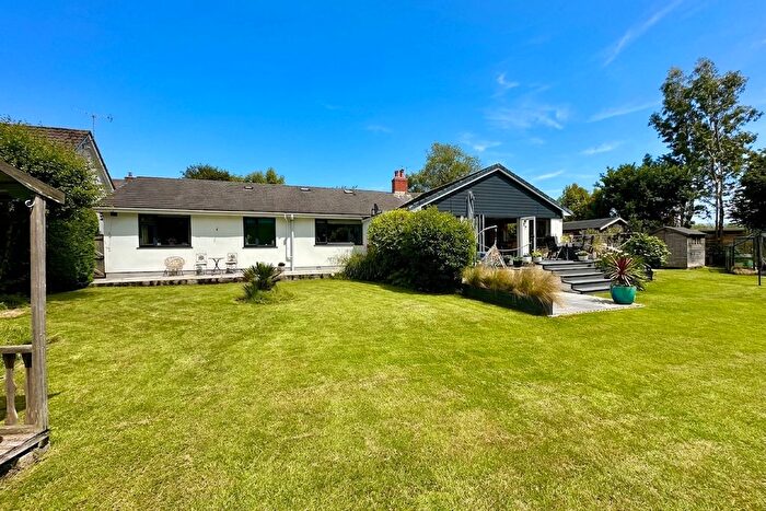 5 Bedroom Bungalow For Sale In Comfort Road, Mylor Bridge, TR11