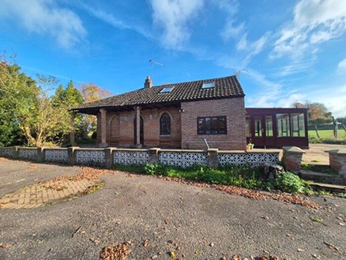 Detached House For Sale In Dominion, Dereham Road, Litcham, King's Lynn, Norfolk, PE32