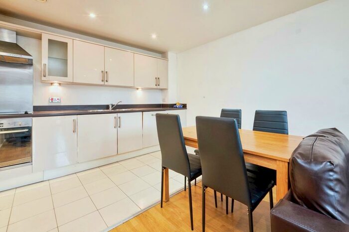 2 Bedroom Flat To Rent In Masshouse Plaza, Birmingham, B5