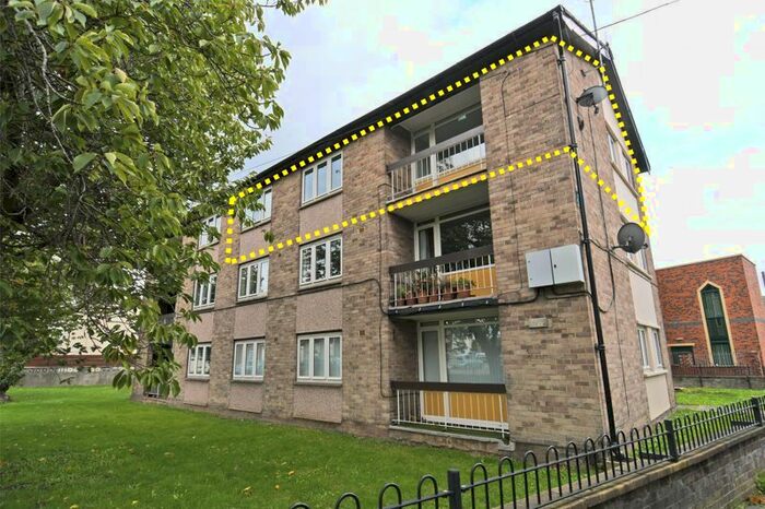 2 Bedroom Flat To Rent In Horbury Road, Wakefield, WF2