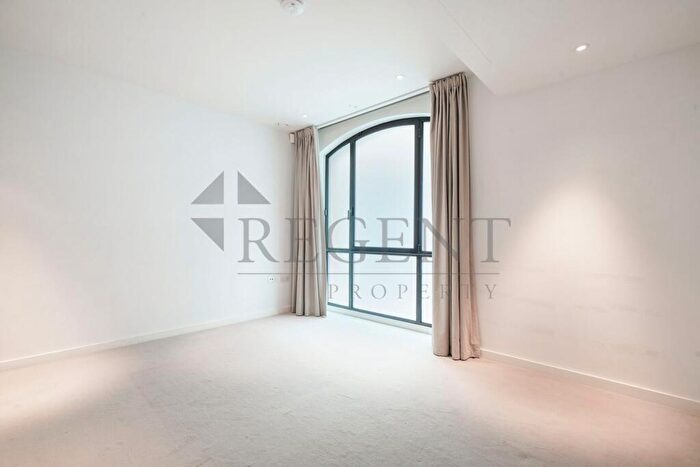 2 Bedroom Apartment To Rent In Chelsea Wharf, Lots Road, SW10