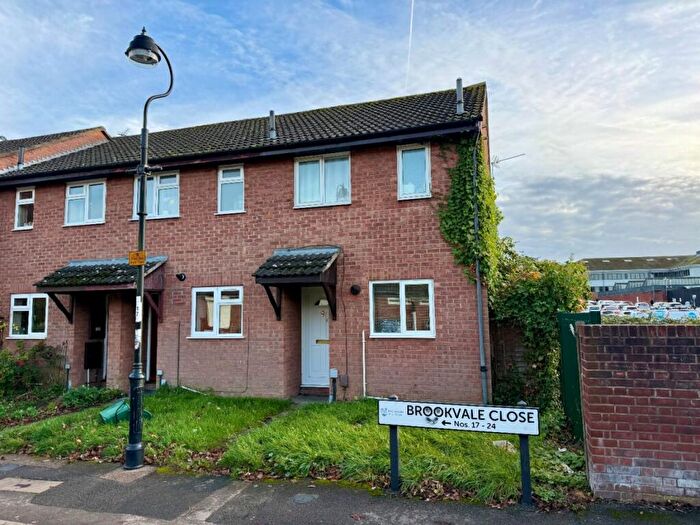 2 Bedroom End Of Terrace House For Sale In Brookvale, Basingstoke, RG21