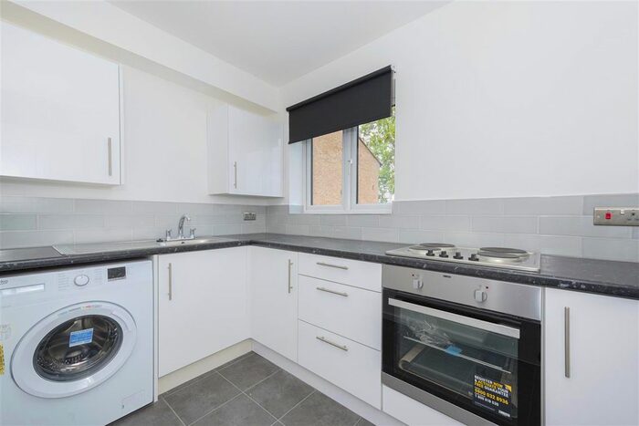 Studio To Rent In Gresham Way, London, SW19
