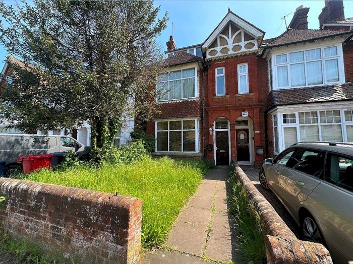 6 Bedroom Property To Rent In Banbury Road, Oxford, OX2