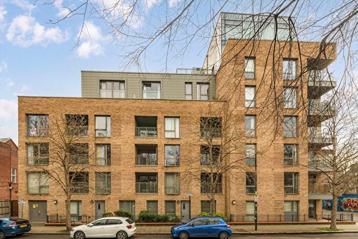 2 Bedroom Flat For Sale In Sancroft Street, Kennington, SE11