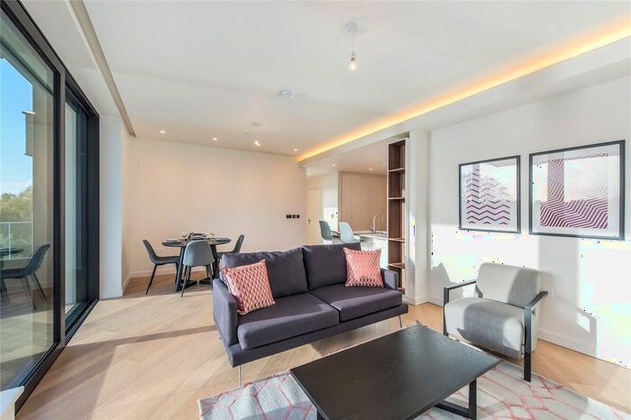 2 Bedroom Flat To Rent In Wood Crescent, Television Centre, White City, London, W12