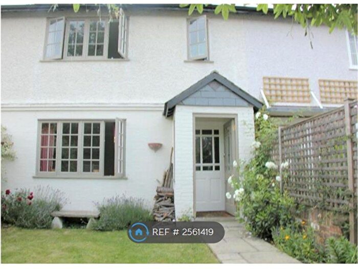 3 Bedroom Terraced House To Rent In Limes Avenue, London, SW13