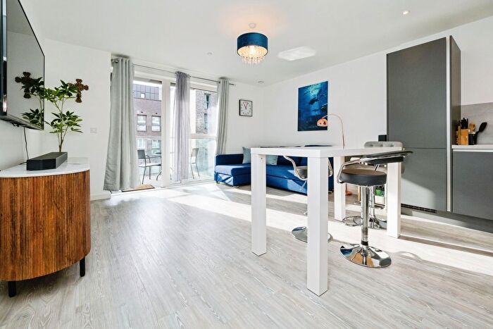1 Bedroom Flat For Sale In Ironworks Way, London, E13