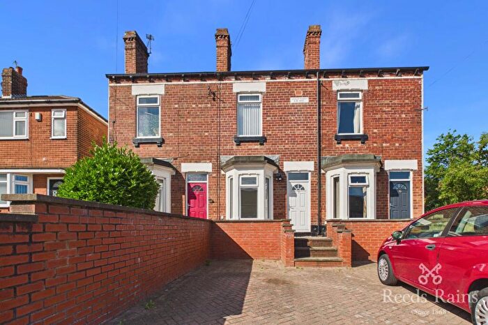 2 Bedroom Terraced House To Rent In Swithens Street, Rothwell, Leeds, LS26