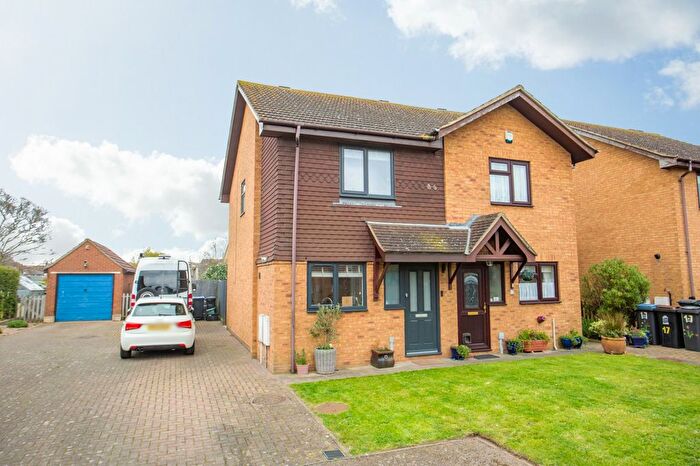 2 Bedroom Semi Detached House For Sale In Becket Close, Deal, CT14