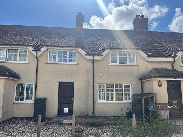 3 Bedroom Semi-Detached House To Rent In South Fawley, Wantage, OX12