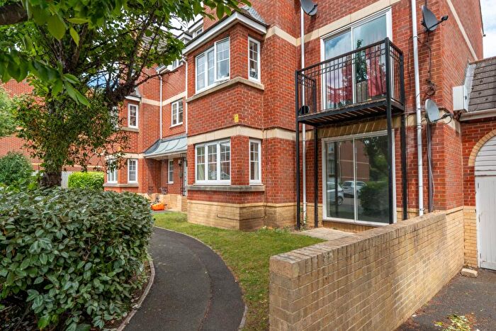 2 Bedroom Terraced House To Rent In Meyseys Close, Driftway Court, Headington, Oxford, OX3