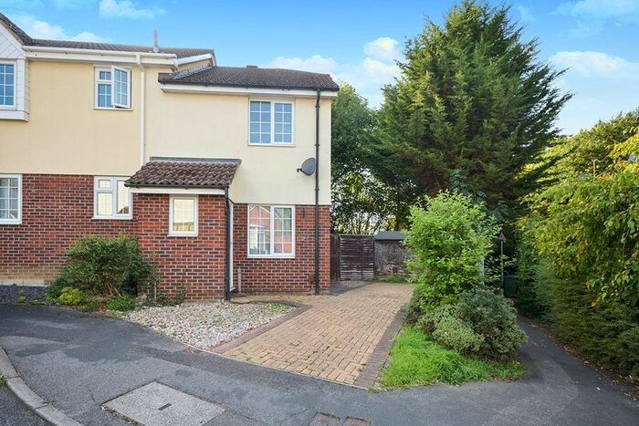 2 Bedroom Semi-Detached House To Rent In Willow Rise, Downswood, Maidstone, Kent, ME15