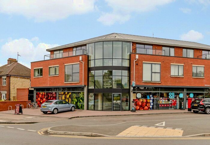 2 Bedroom Flat To Rent In Helix House, 119 Perne Road, Cambridge CB1