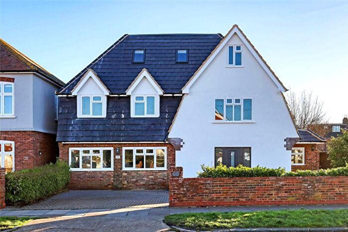 6 Bedroom Detached House To Rent In Church Road, Shoeburyness, Southend On Sea, Essex, SS3