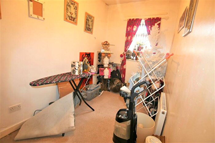 3 Bedroom Terraced House For Sale In Edleston Street, Accrington, BB5