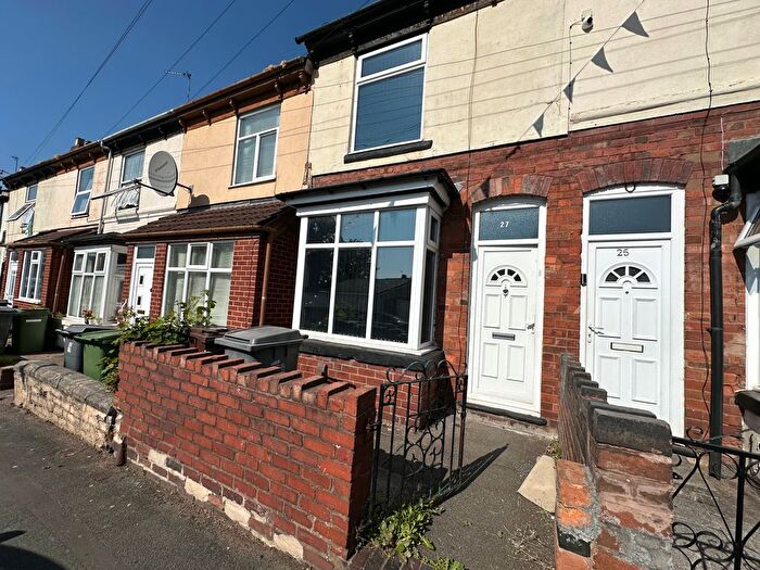 2 Bedroom Terraced House To Rent In Leslie Road, Wolverhampton, WV10