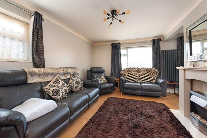 2 Bedroom Detached Bungalow For Sale In Strode Park Road, Herne, Herne Bay, CT6
