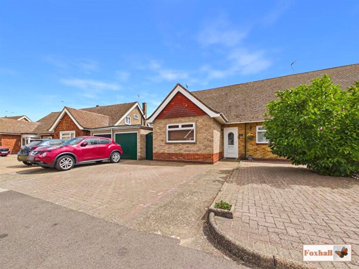 3 Bedroom Semi-Detached Bungalow For Sale In Bodiam Road, Ipswich, IP3