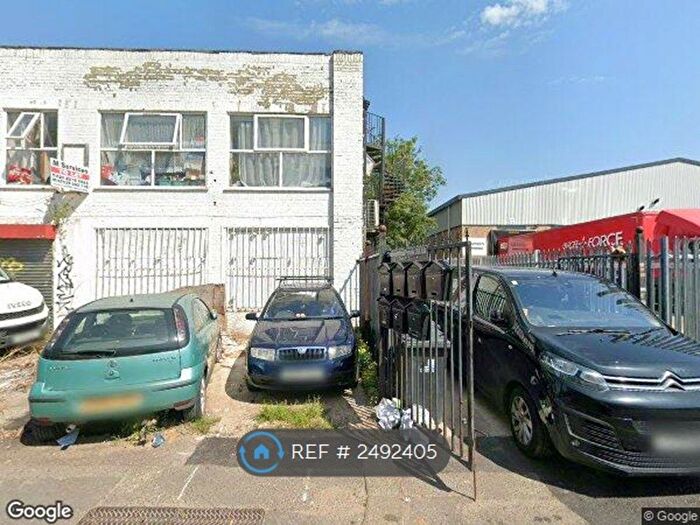 1 Bedroom Flat To Rent In Wadsworth Road, Perivale, Greenford, UB6